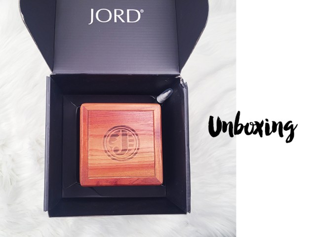 MyBlancCanvas - JORD Watch - In the box2.jpg