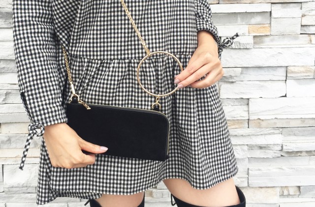 Sept 2017 - Zara Suede Crossbody - Look 1A